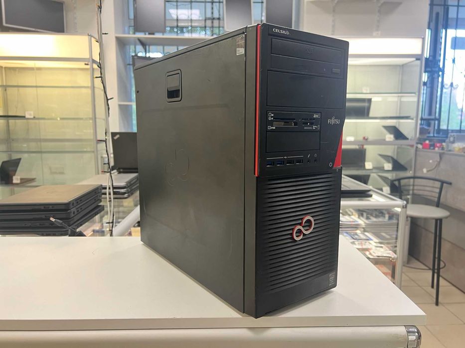 Гарантія! Робоча станція Fujitsu Celsius W530 i5-4590/RAM16/SSD240+500