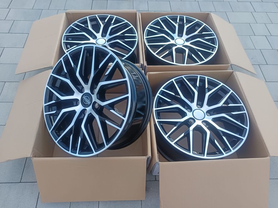 #RS4 Alufelgi R18 5x120 Opel Insignia Czujniki ciśnienia TPMS Śruby