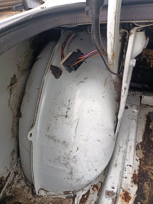 Продам  Газ 3110 ( газ,бензин)