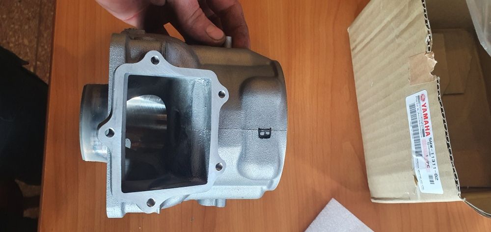 Cylinder Yz 250 Nowy Oryginał 2000-22 rok wr 250 czesci Tłok
