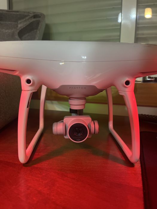 Dji phantom 4 - bom estado!476931597166848001