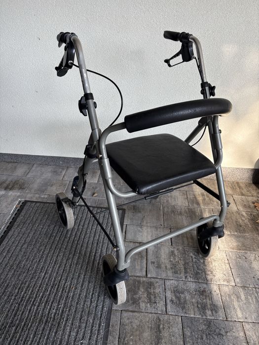 Chodzik, balkonik, rehabilitacyjny, dla seniora