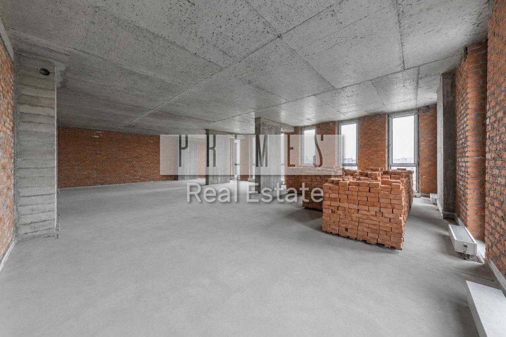 Продаж 4к квартири з паркінгом і коморою, ЖК Chicago, центр, вул. Антоновича, 44