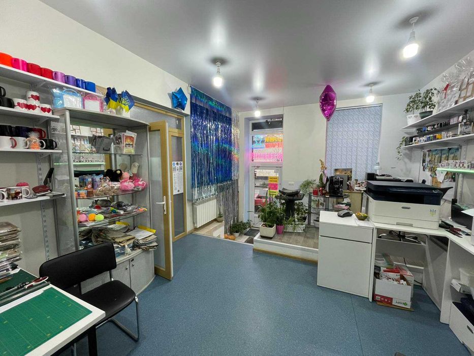 ПРОДАЖ приміщення вулиця Зелена