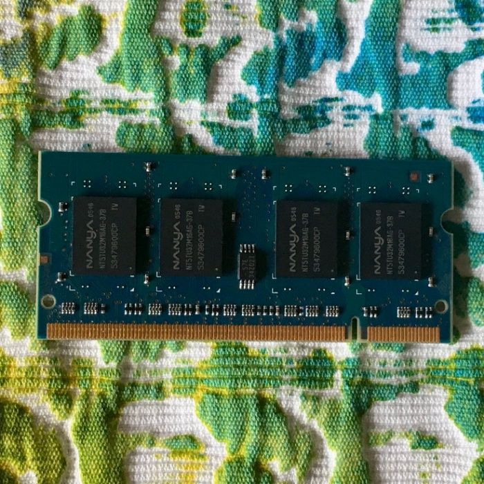 Memória RAM 512MB SoDIMM DDR2 533MHz SDRAM NT512T64UH8A1FN-37B