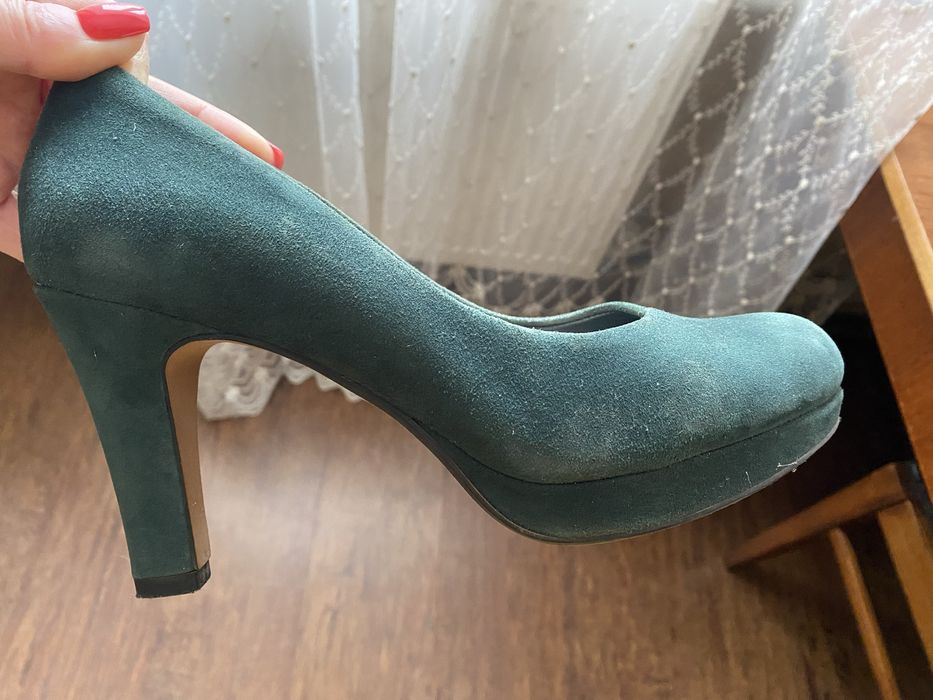Туфлі жіночі натуральна замша р. 39 Clarks
