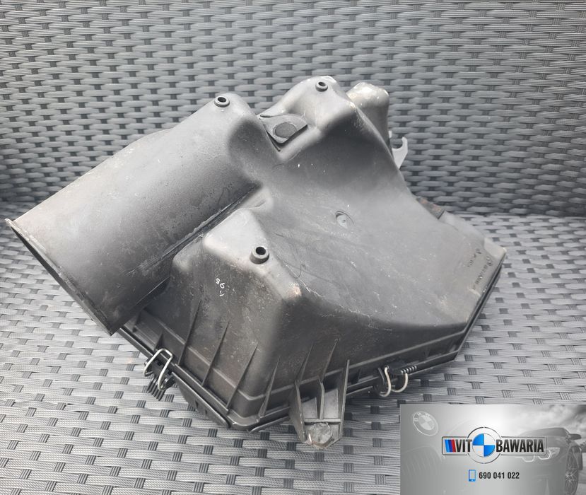 Obudowa filtra powietrza 2.0d 177KM BMW