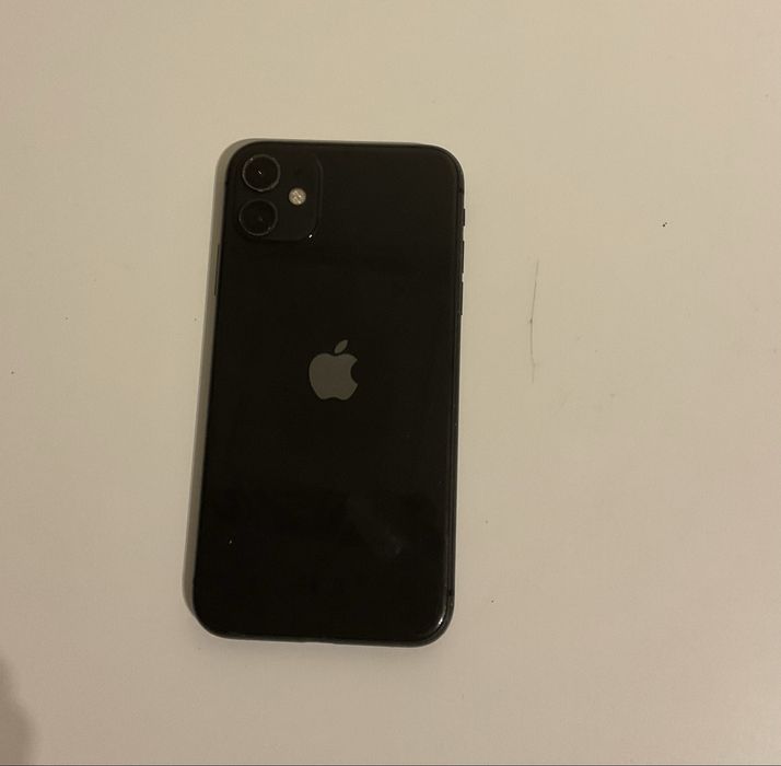 iPhone 11 64gb Black em bom estado