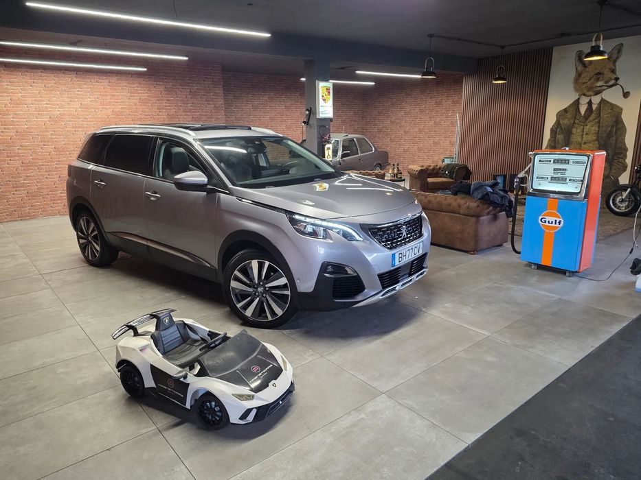 Peugeot 5008 BlueHDI 130 EAT8 Allure Pack