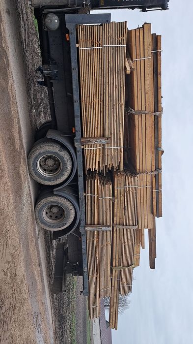 Więźba dachowa, deski szalunkowe, łaty