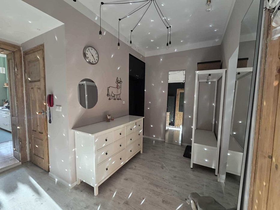 Wyjątkowe, 3 pokojowe  mieszkanie  w centrum Nysy na sprzedaż