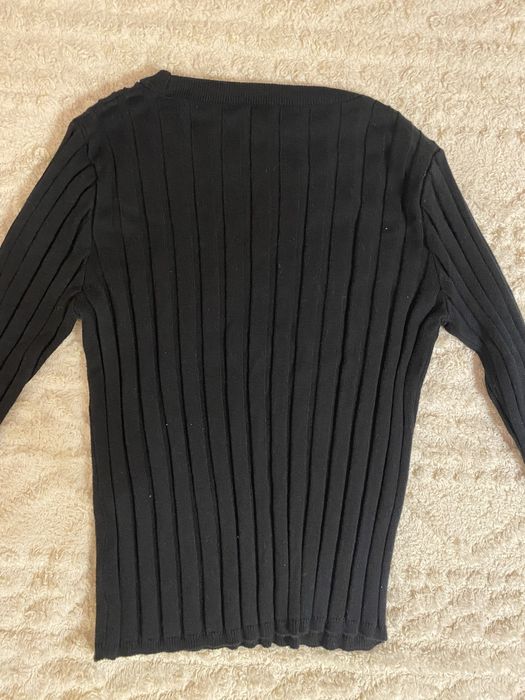 Чорний лонгслів розмір десь xxs/xs