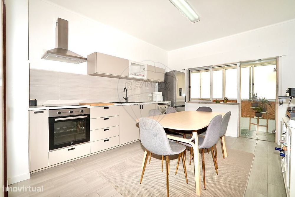 Apartamento T3 para venda — Samora Correia, Santarém