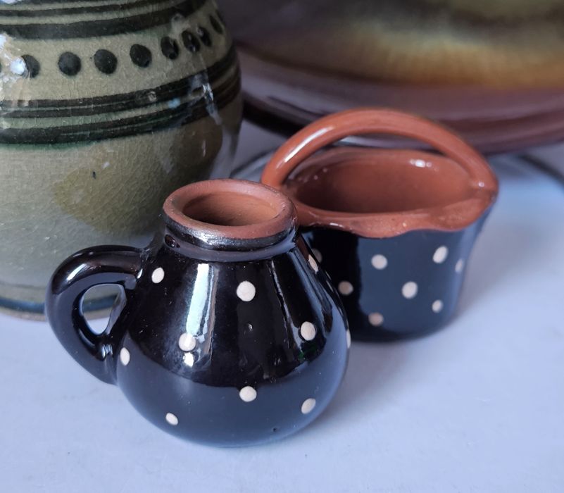 Dzbanuszek koszyk piękna stara ceramika