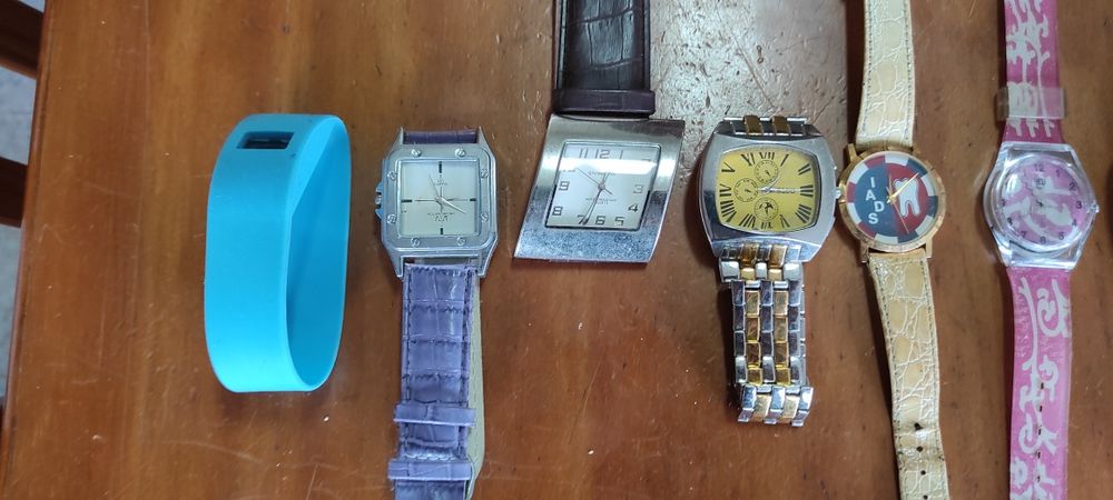 Relógios de pulso varios