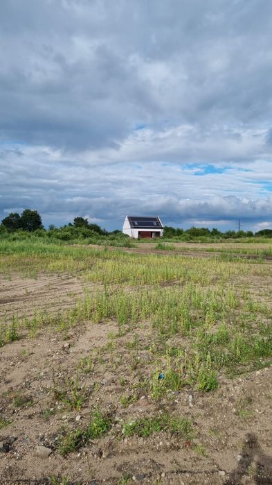 Sprzedam atrakcyjną działkę budowlaną 10 arów ,Szafranki