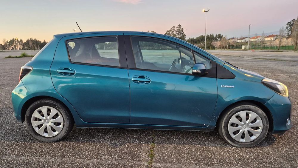 Toyota Yaris 1.5 HSD Comfort +P.Style+Navi