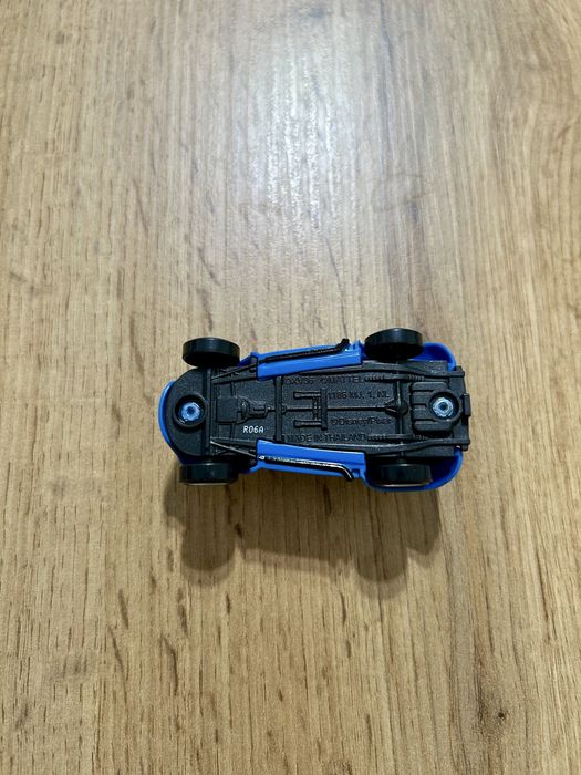 Auta Cars Disney Pixar Mattel Hot Rod River Scott