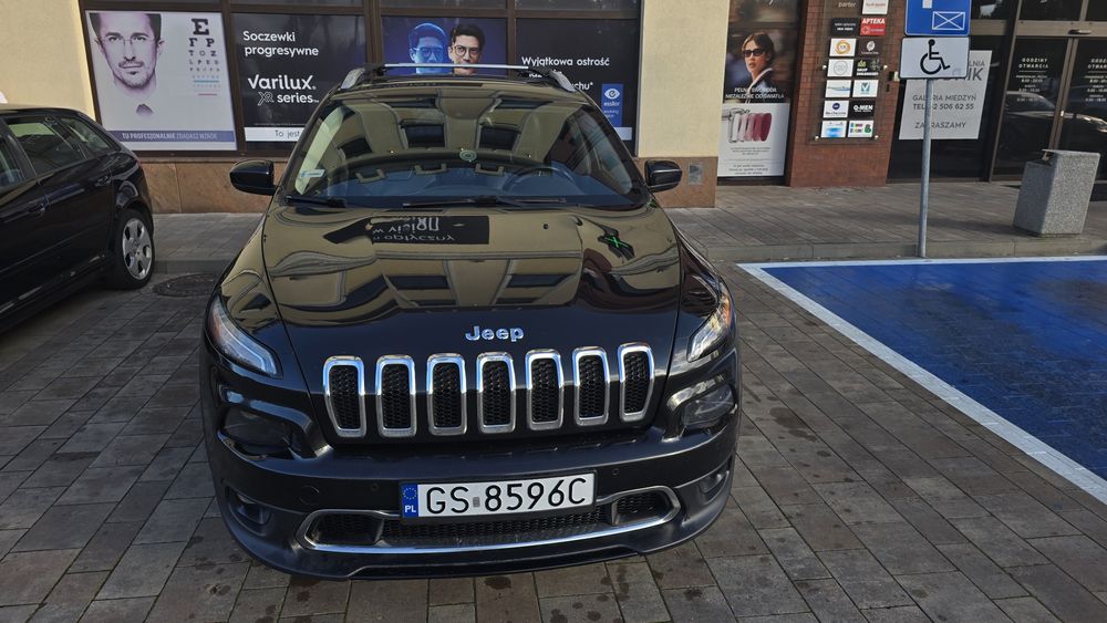 Jeep Cherokee
