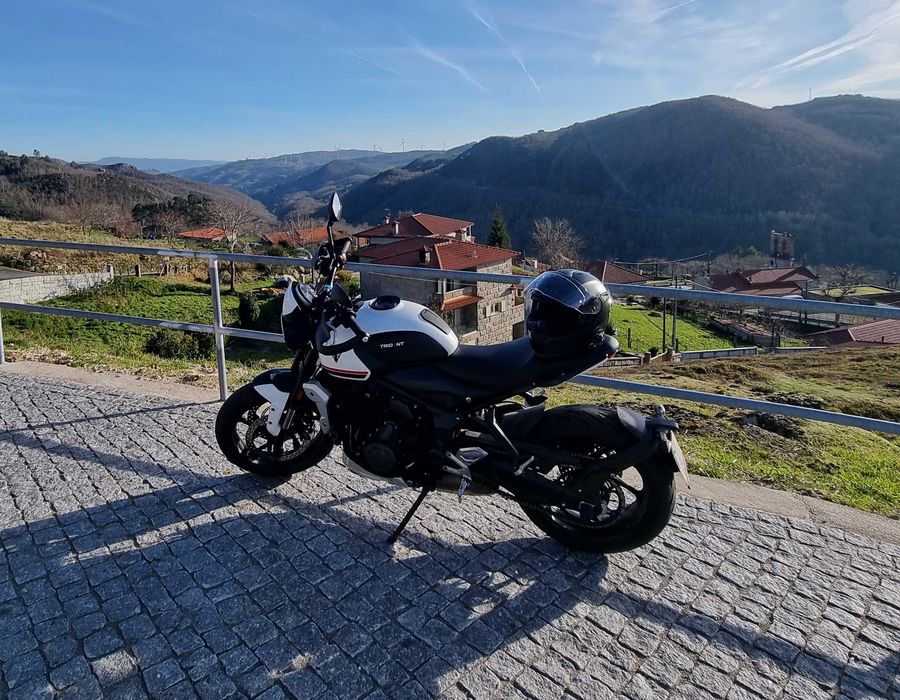 Triumph Trident 660 | 2021 | 31.590 km | Revisão dos 32.000 km FEITA na Triumph