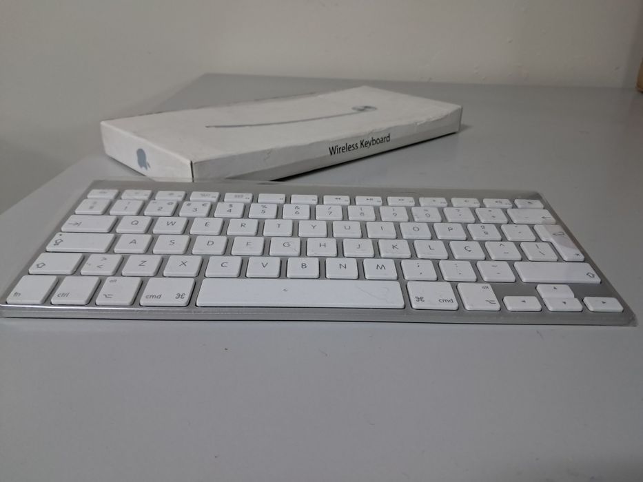 Apple Teclado Wireless - Português (PT-PT)