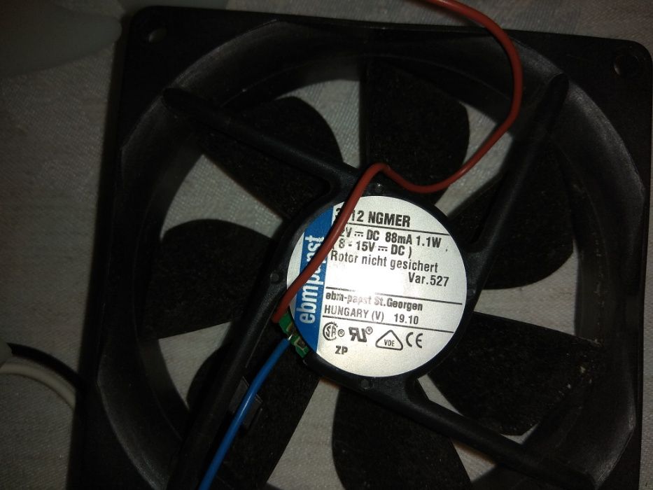 Вентилятор Liebherr ebmpapst mes swiss made 230V 50Hz 12v DC 1.1w 2w