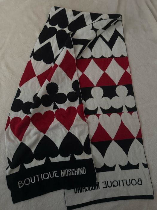 коллекционный шарф Moschino