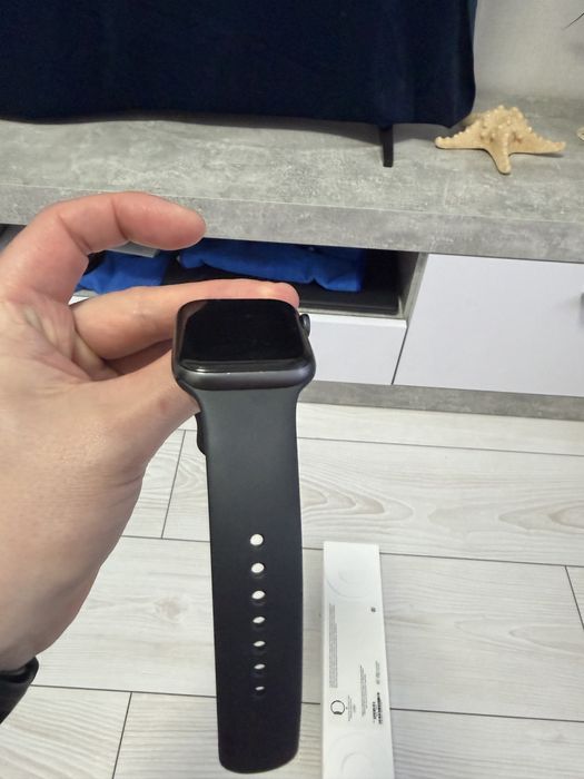 Apple Watch SE 44