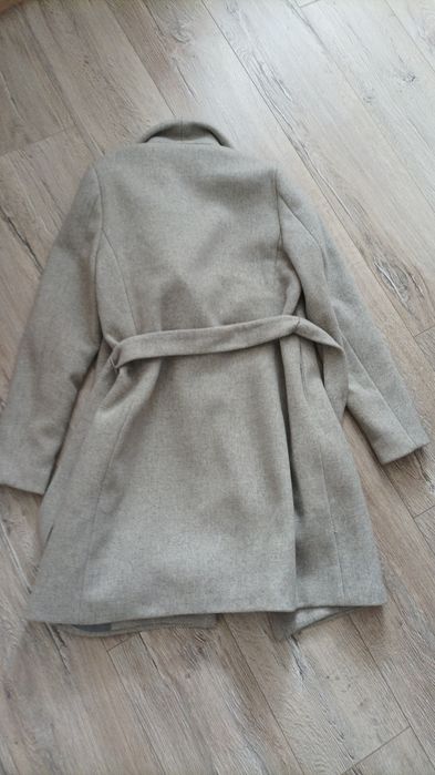 Płaszczyk damski Mohito