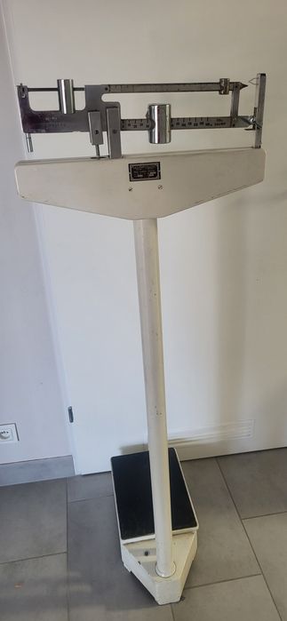 Waga osobowa, lekarska, medyczna, stara, vintage,