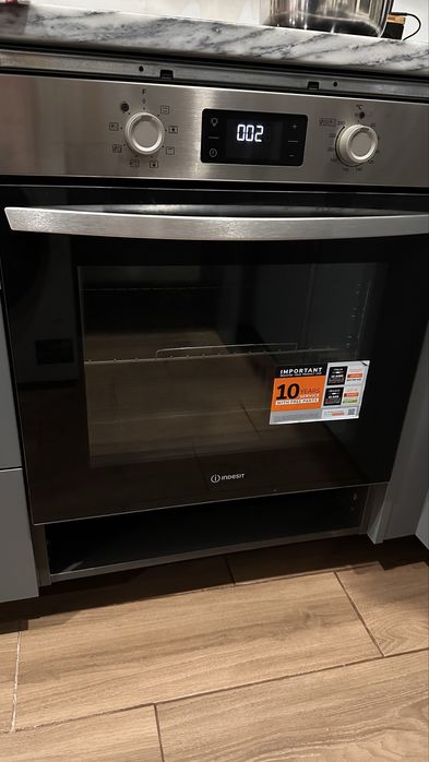 Forno indesit Novo