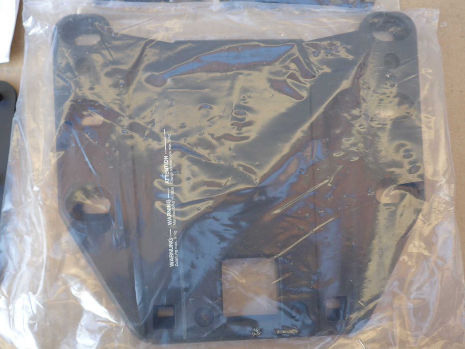 Honda ST 1300 Pan European PŁYTA pod kufer OEM oryginalny nowa