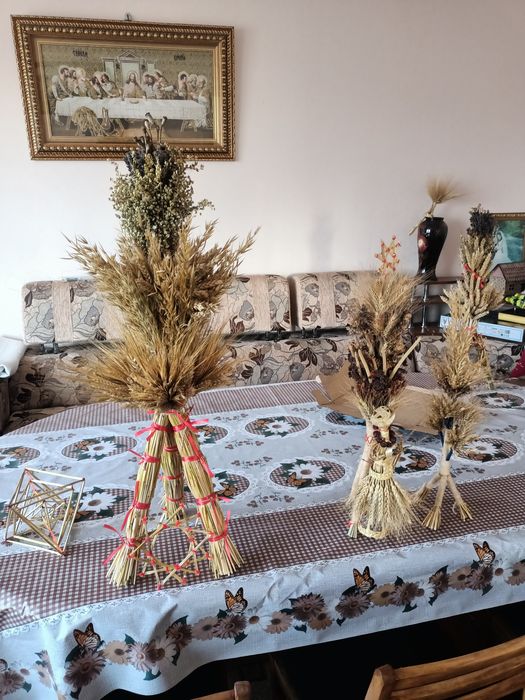 Дідух,зроблений з різнотрав'я