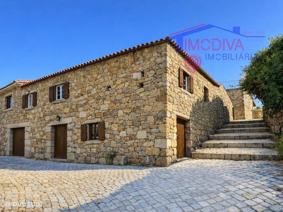 Moradia em Projeto com Arquitetura Moderna e Acabamentos de Qualida... — Aguda, Leiria