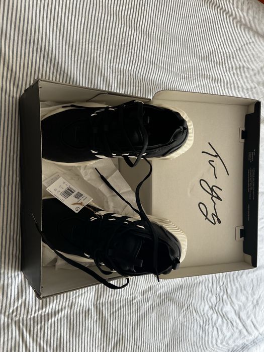 Tenis Adiadas Trae Yong 3 Basquetebol.