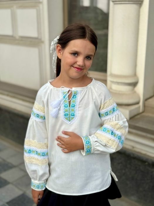 Вишиванка для дівчаток