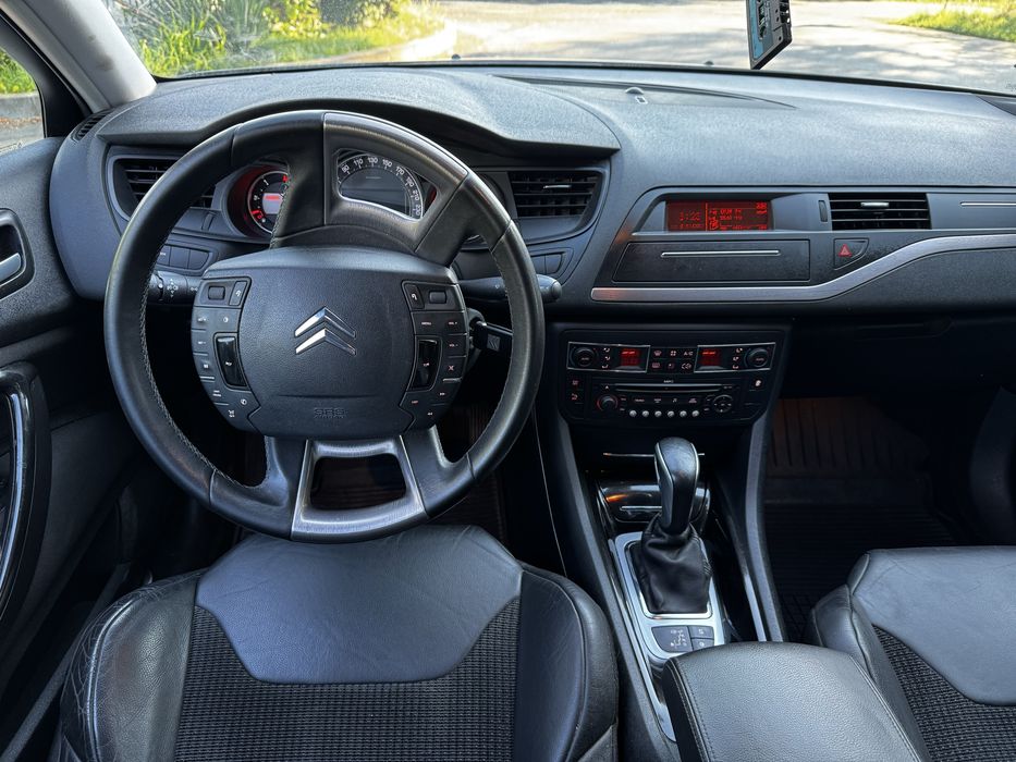 Citroen C5 x7 III 2009 2.0 HDi Automat Hydractive 3