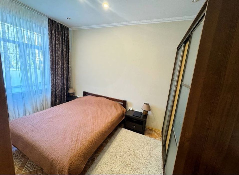 Соборна/Потьомкінська 2к квартира на продажі 1 поверх