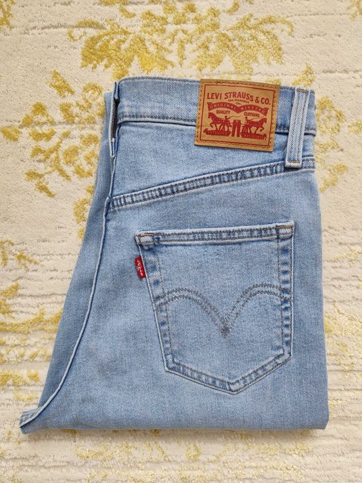 Джинси жіноч Levi's High Waisted Mom Jeans W28/L27
