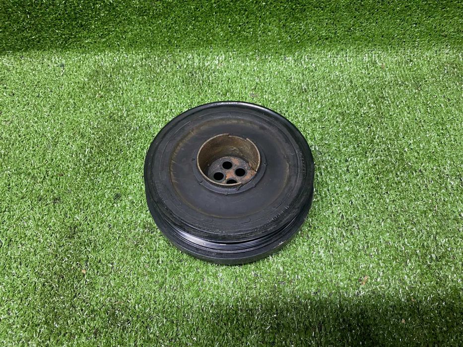 Шків колінвала bmw f10 f11 N53 N47 демпферний шків колінвала Розборка