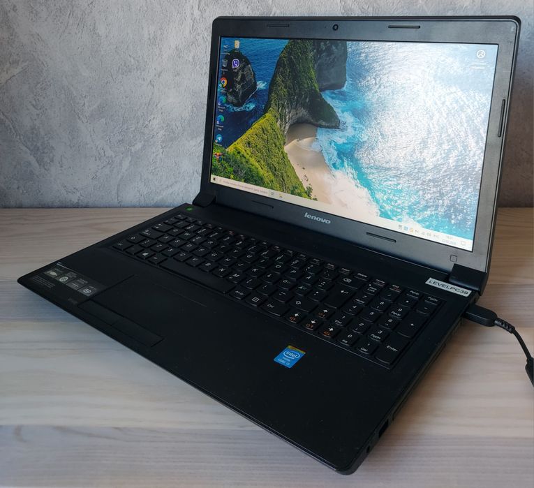 Lenovo_B5400 / Intel(R) Core(TM) i3-4000M / DDR3 8Gb / HDD 1Tb
