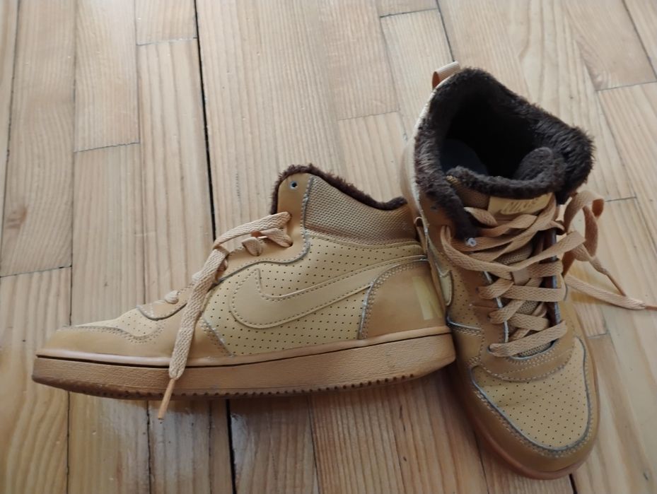 Buty dziecięce Nike r.37,5