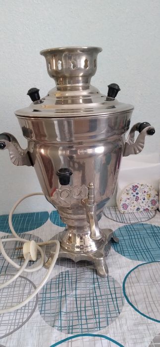 Самовар електричний