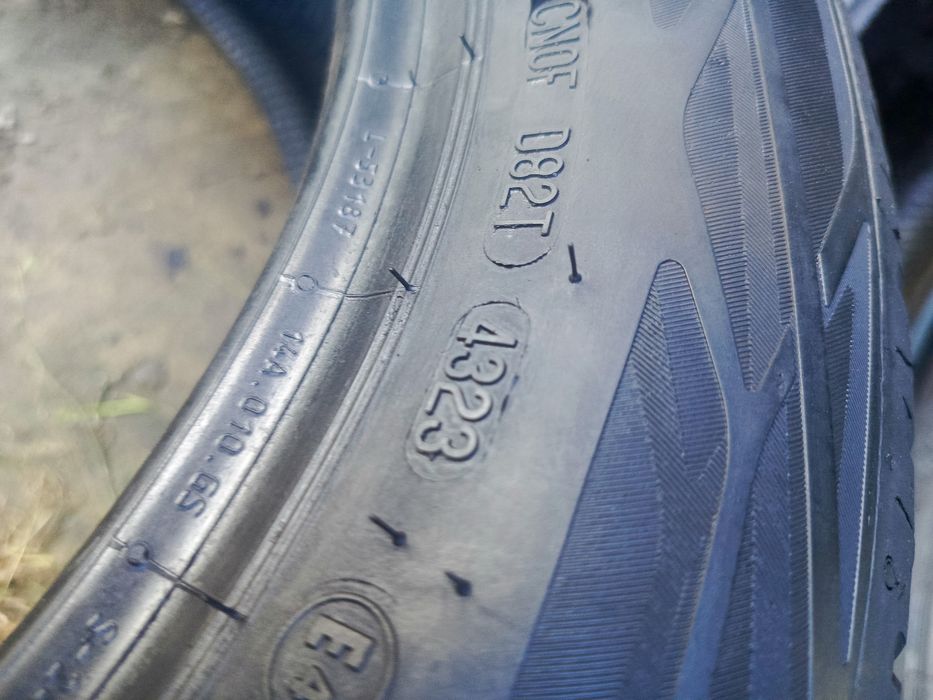 Sprzedam prawie nowe opony Continental 205/55 r16