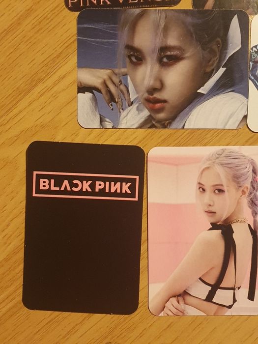 картки Black Pink
