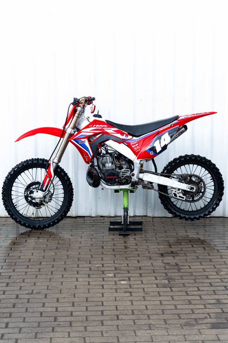 HONDA CR 250 HGS ATÉ 45€/MÊS