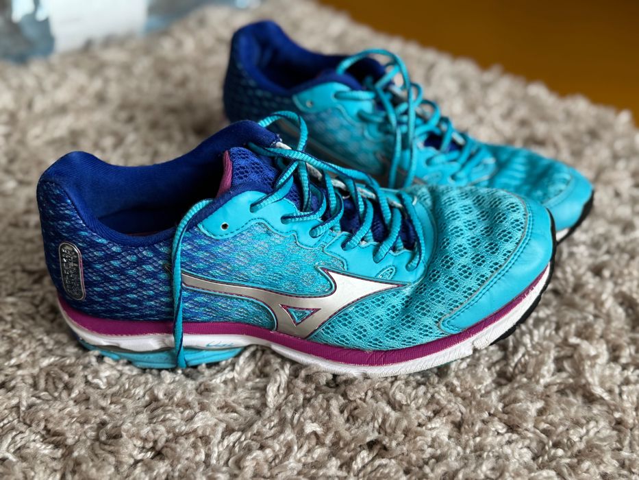 Кросівки  Mizuno Wave Rider 18