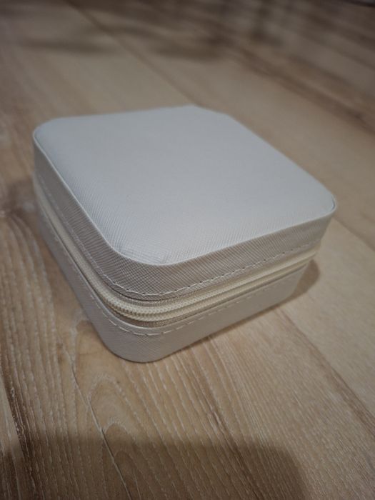 Органайзер скринька шкатулка для прикрас білий