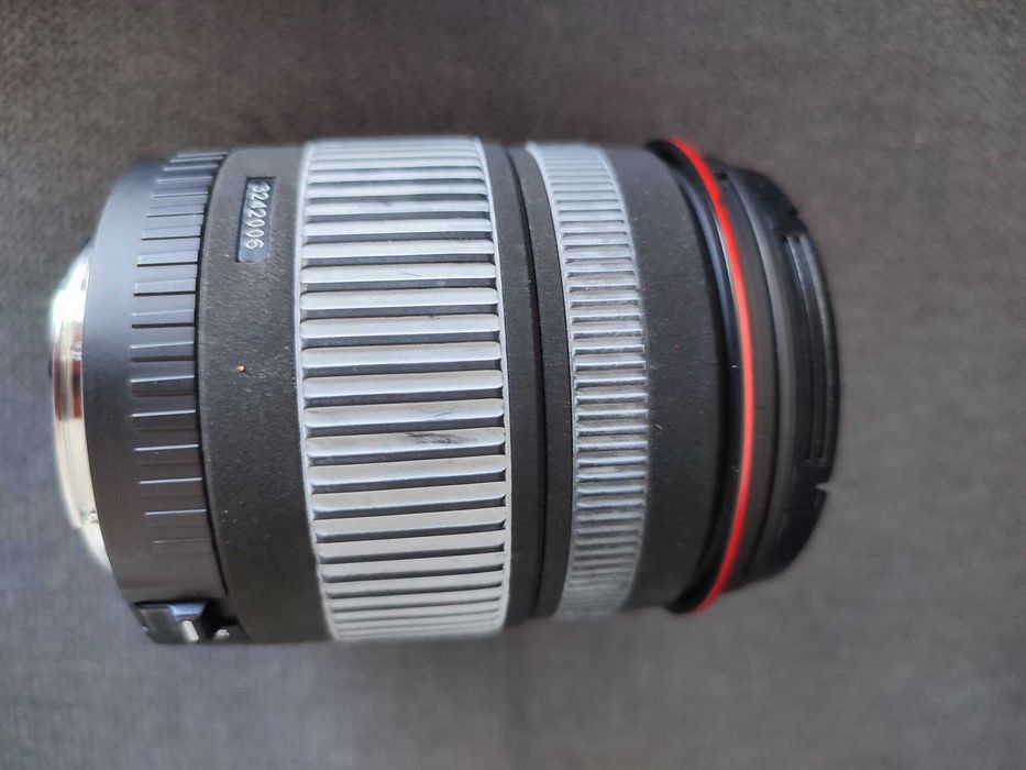 Sigma 18-200mm f/3.5-6.3 dc