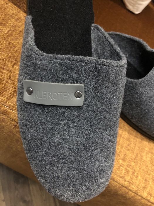 Нові домашні капці,42/42,5 розмір